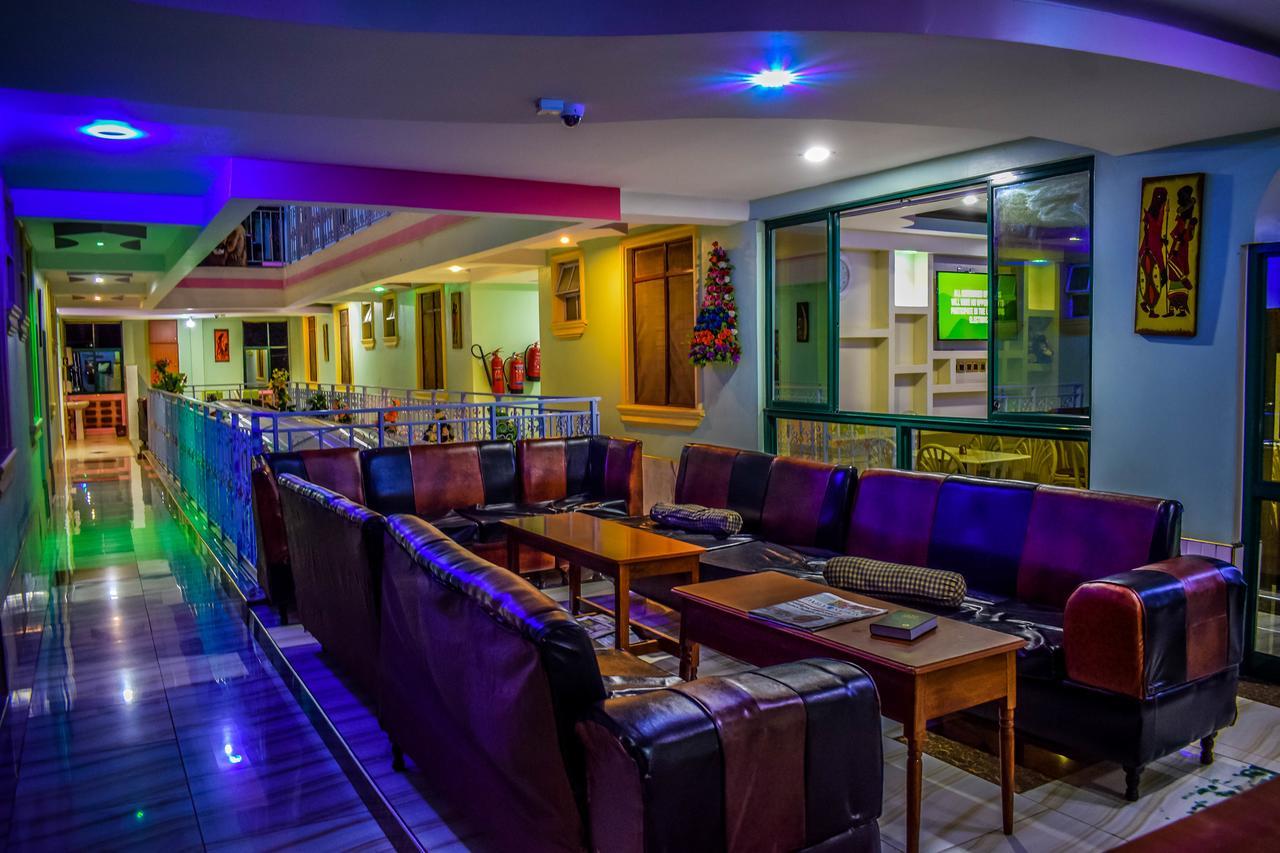 The Joy Hotel Voi Εξωτερικό φωτογραφία