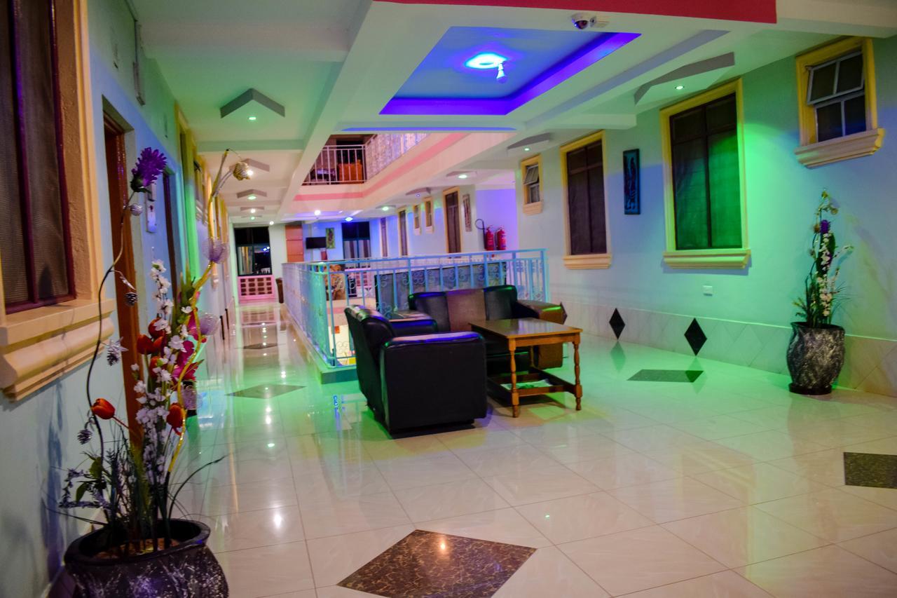 The Joy Hotel Voi Εξωτερικό φωτογραφία